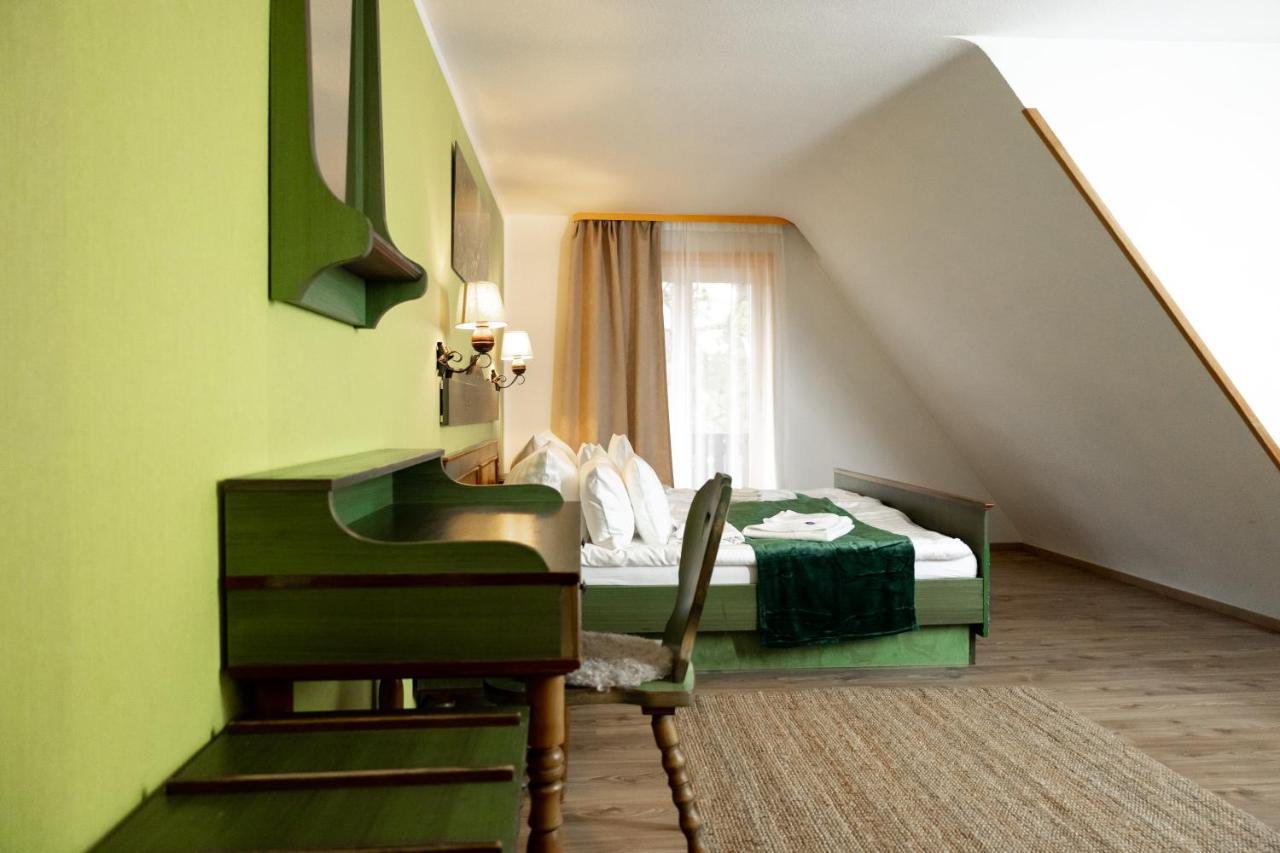 Hotel Zum See, Titisee Εξωτερικό φωτογραφία