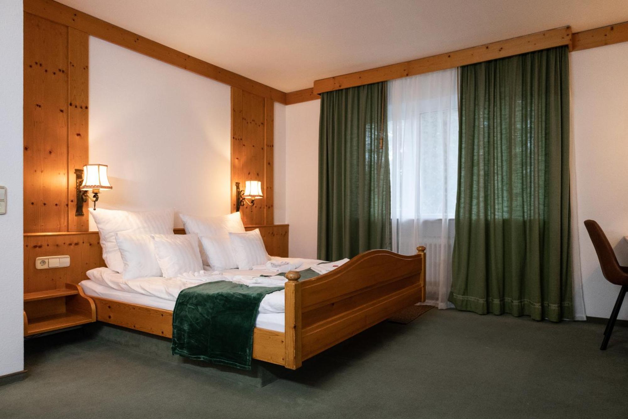 Hotel Zum See, Titisee Εξωτερικό φωτογραφία