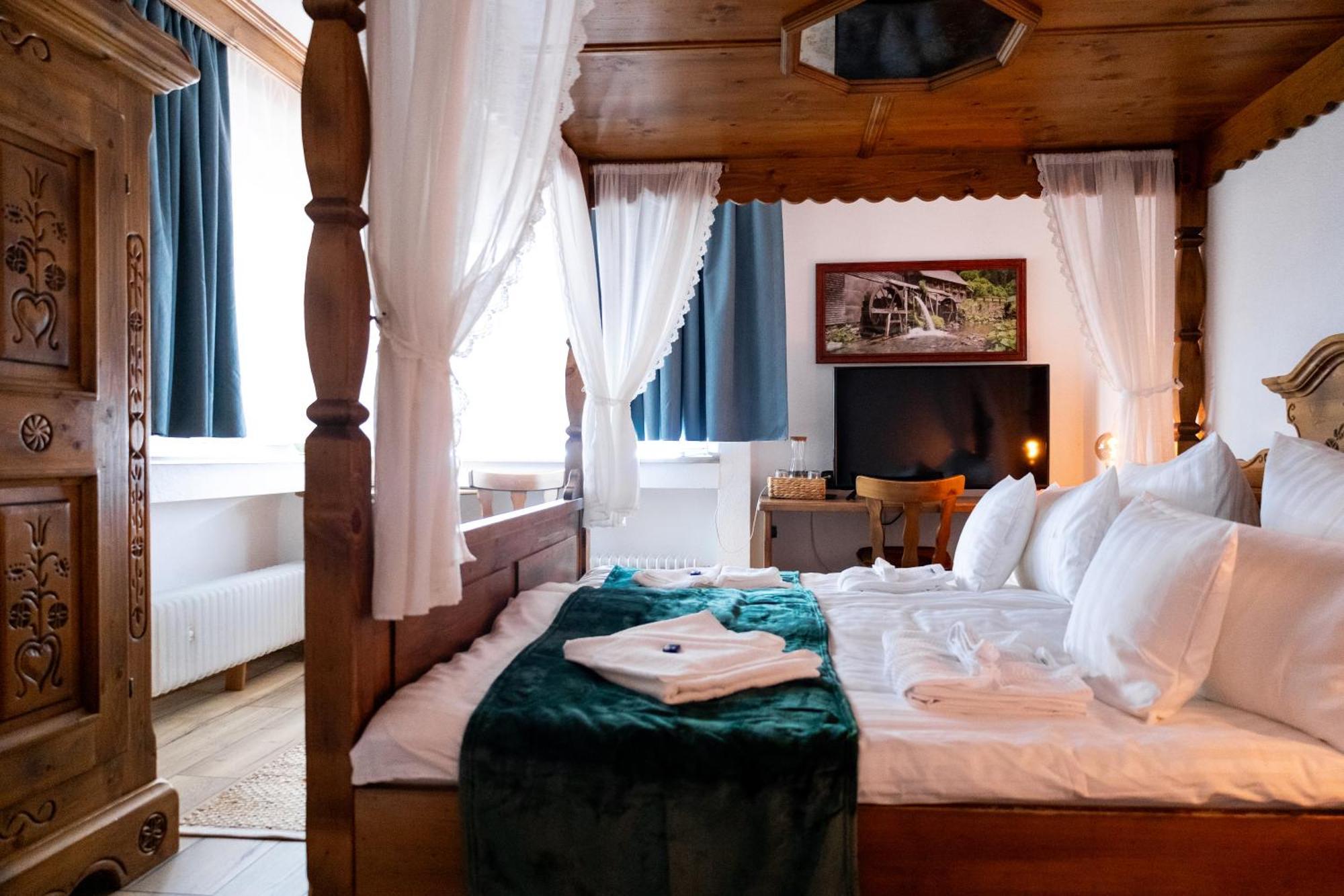 Hotel Zum See, Titisee Εξωτερικό φωτογραφία