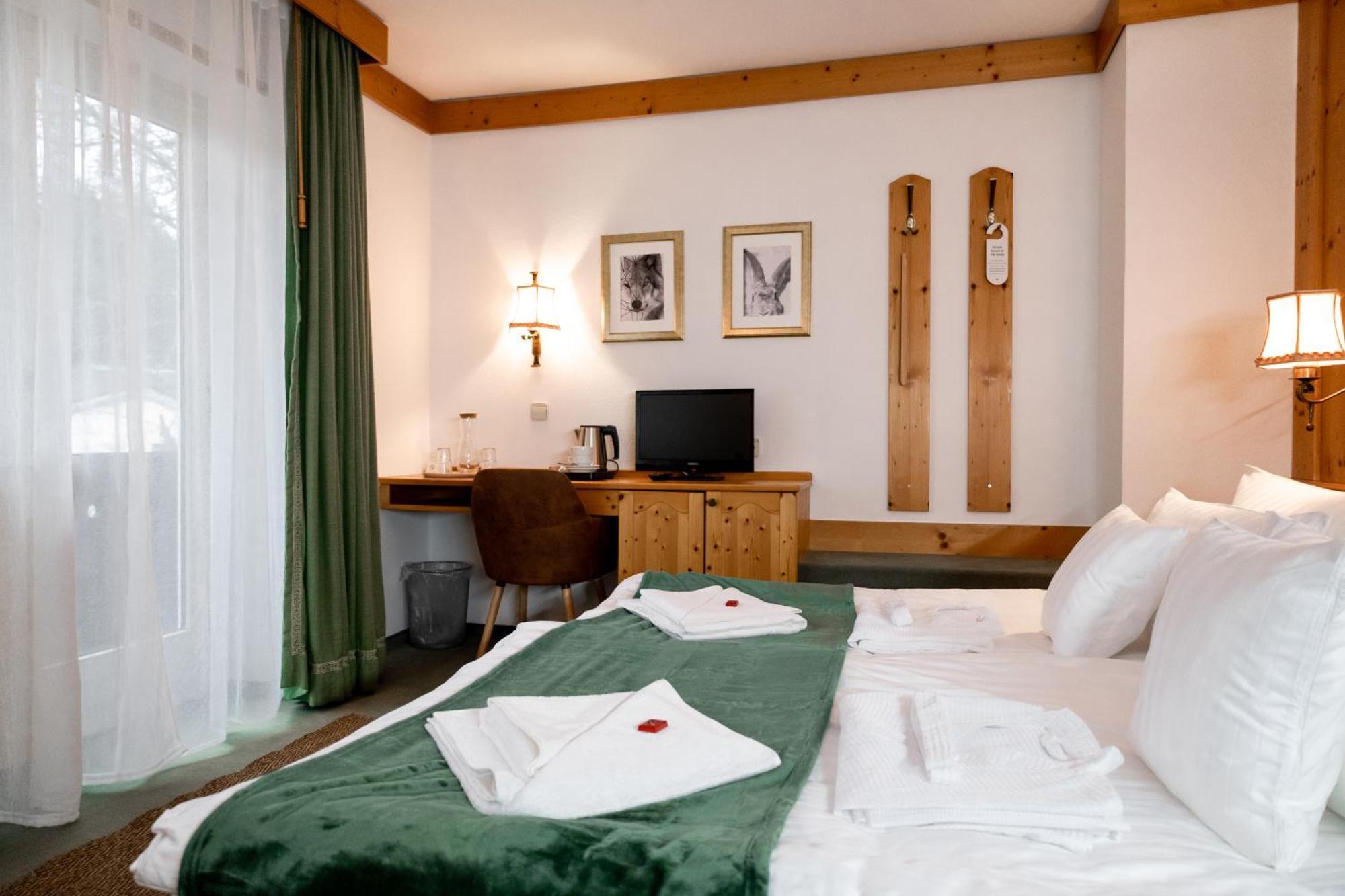 Hotel Zum See, Titisee Εξωτερικό φωτογραφία